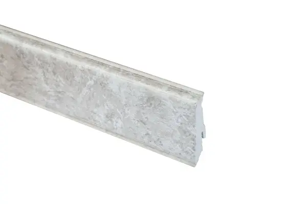 Плинтус из композита Neuhofer Holz K0210L 714473 (59х17х2400)